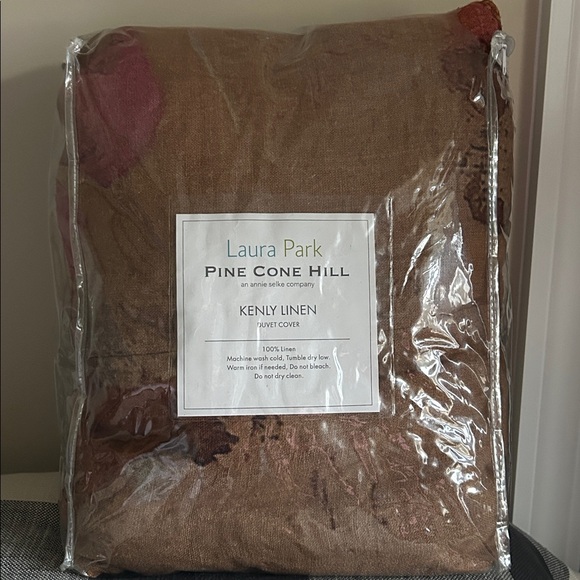 NWT Laura Park for Pine Cone Hill KENLY King Linen Multi Duvet Cover- Rare! - Picture 5 of 7